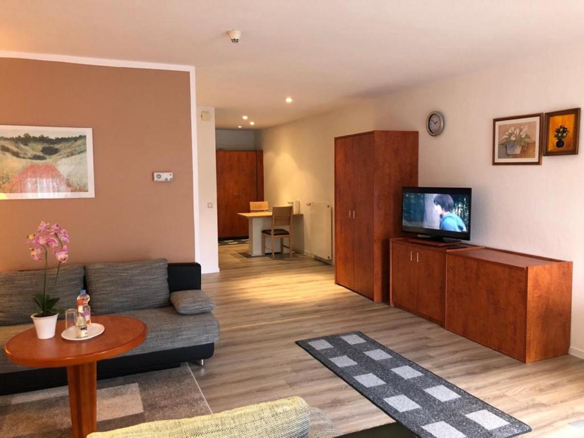 Apartmenthaus Цойтен Екстер'єр фото