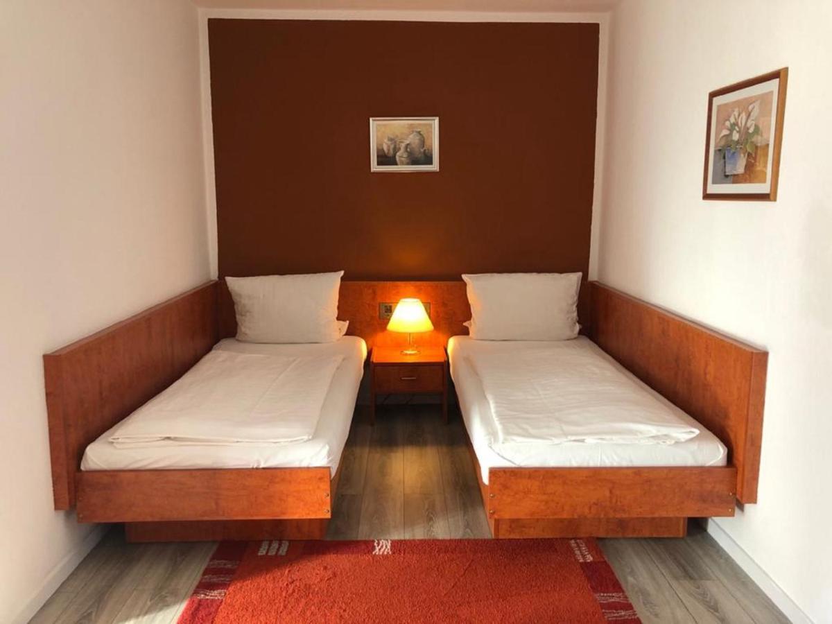 Apartmenthaus Цойтен Екстер'єр фото