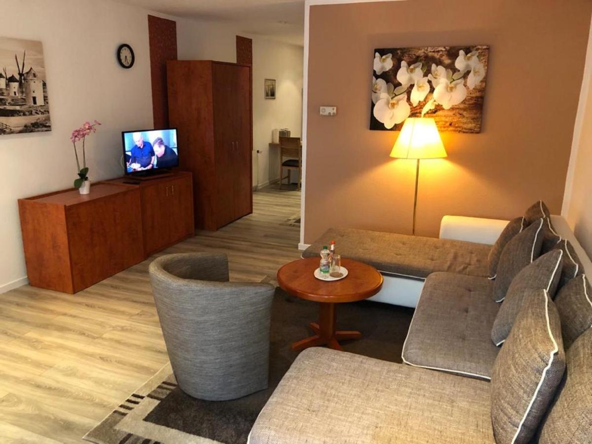 Apartmenthaus Цойтен Екстер'єр фото